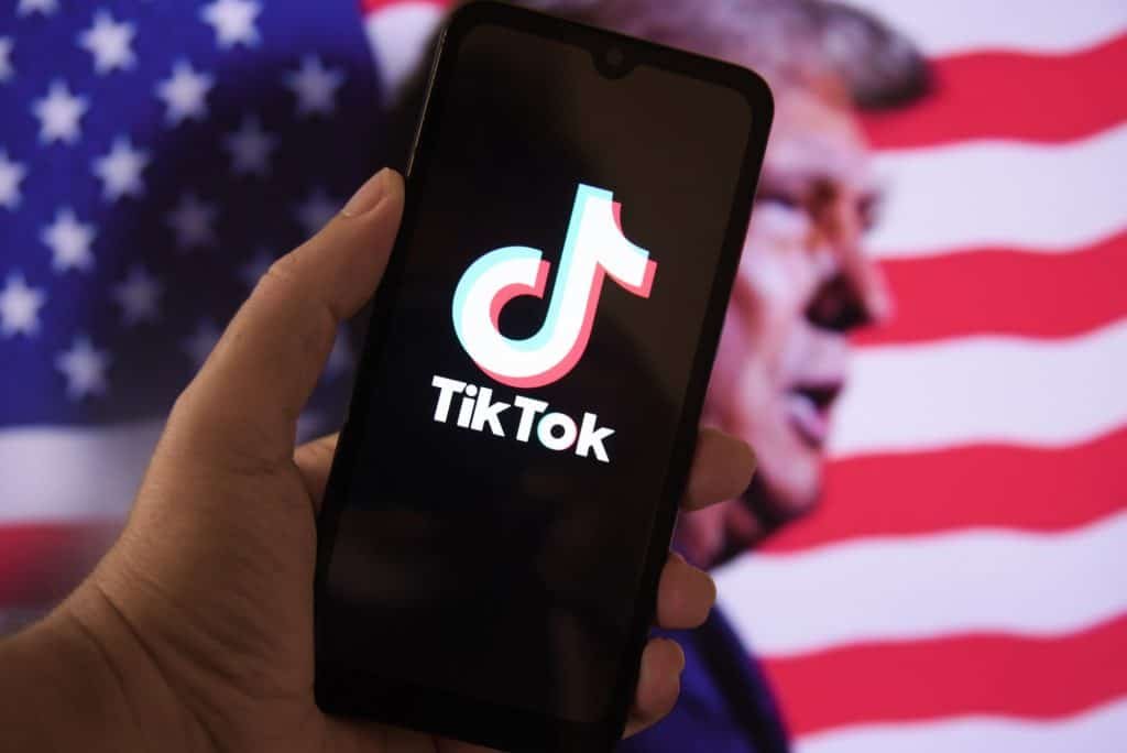 Tiktok and Trump on the United States flag